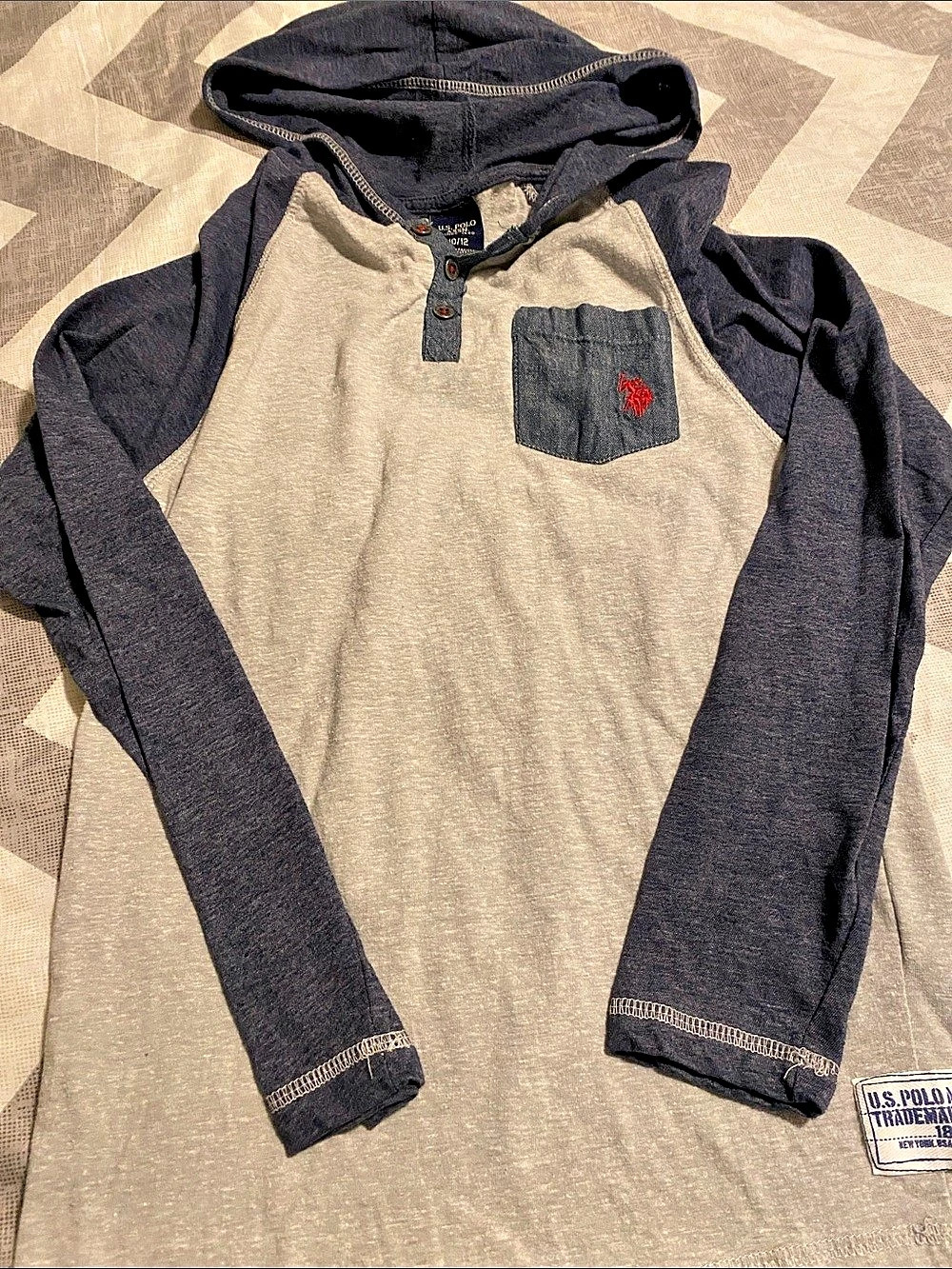 U.S. Polo Assn. Boys Long Sleeve Hooded Henley Shirt. Gray & Black Boys 10/12